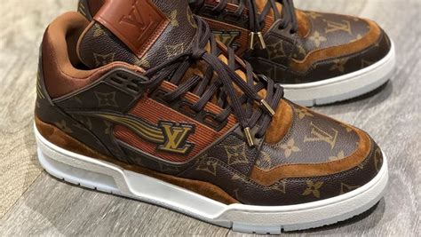 sneakers da uomo louis vuitton|louis vuitton perfumes for men.